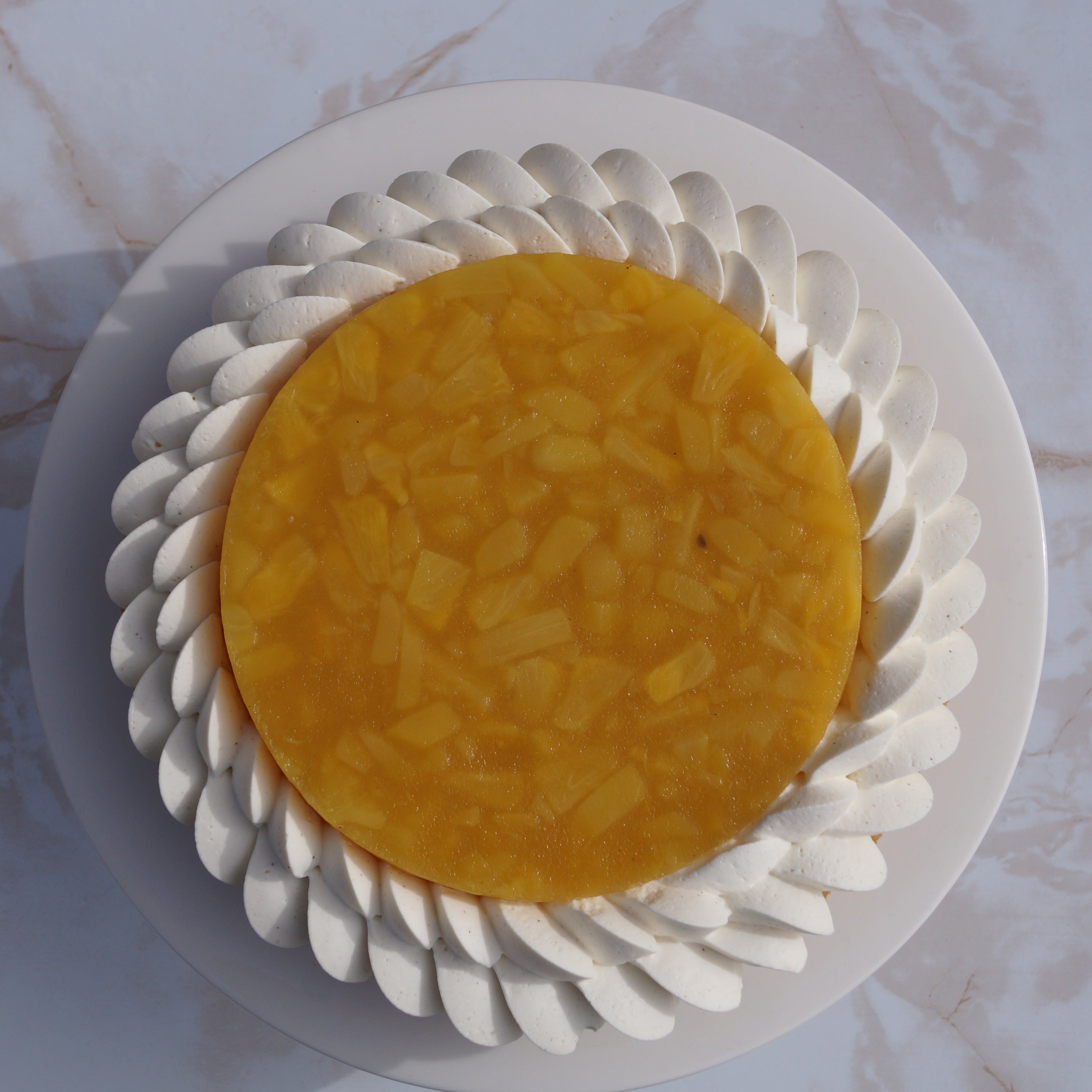 Tarte Ananas Mangue Passion, Sablé Breton, Ganache Montée Vanille de Madagascar l'atelier de l'alouette